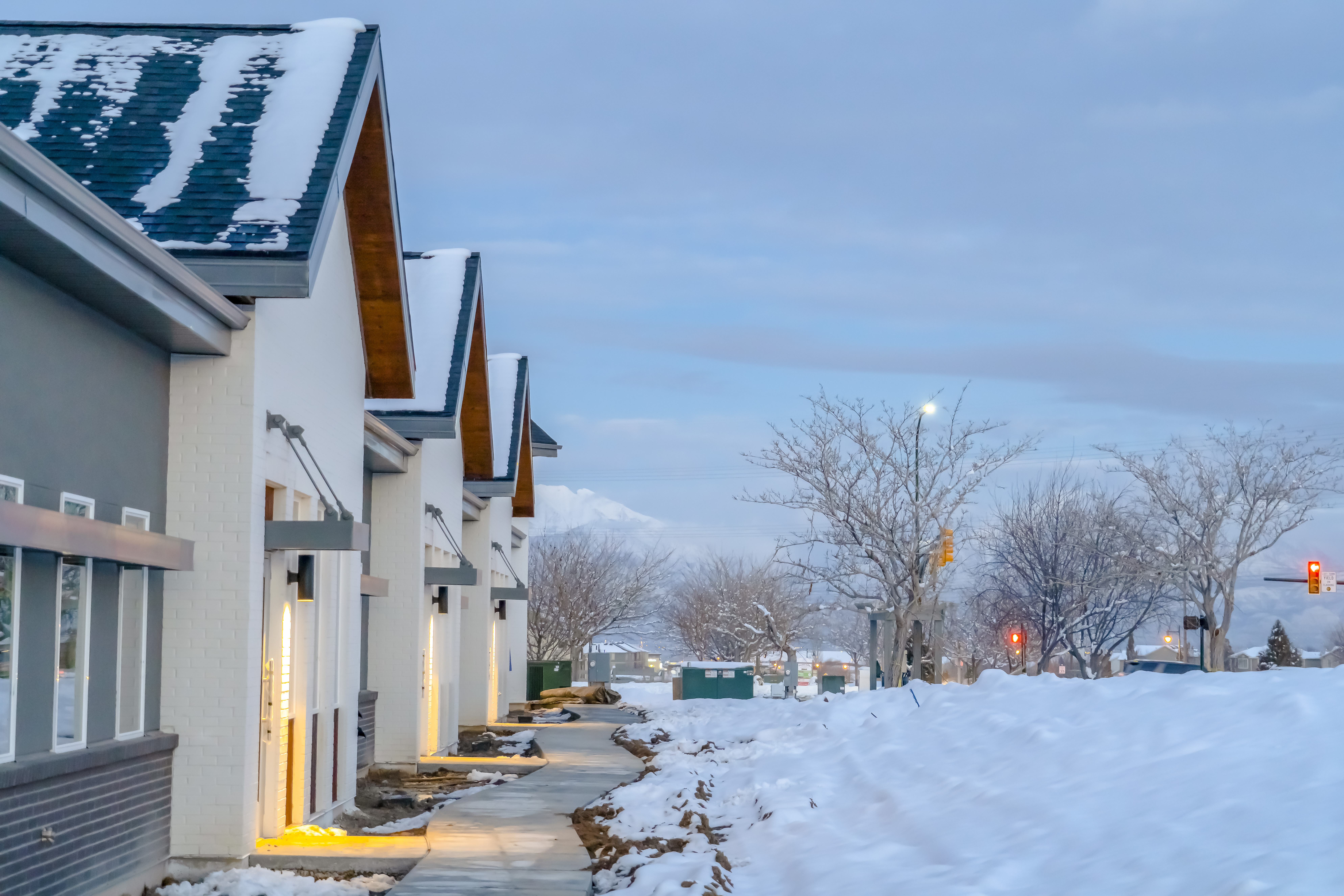 Eagle Mountain Roofing Services – Top Rated Roofs Eagle Mountain, Utah residential neighborhood with rooftops and open landscape